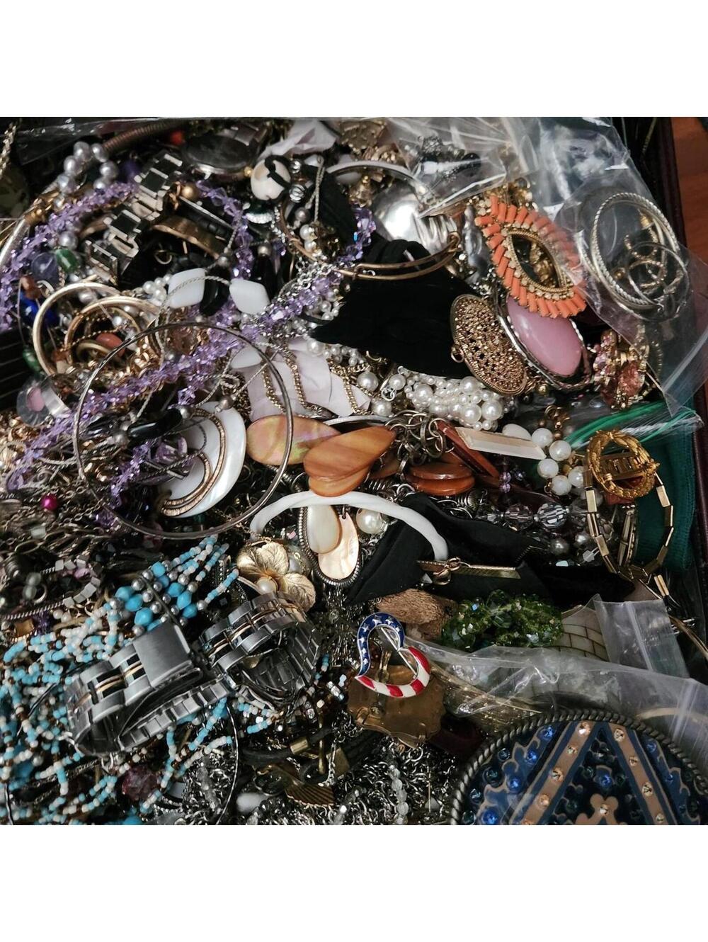 Vintage To Now Mix Jewelry Lot. Wearable Reseable 15lbs